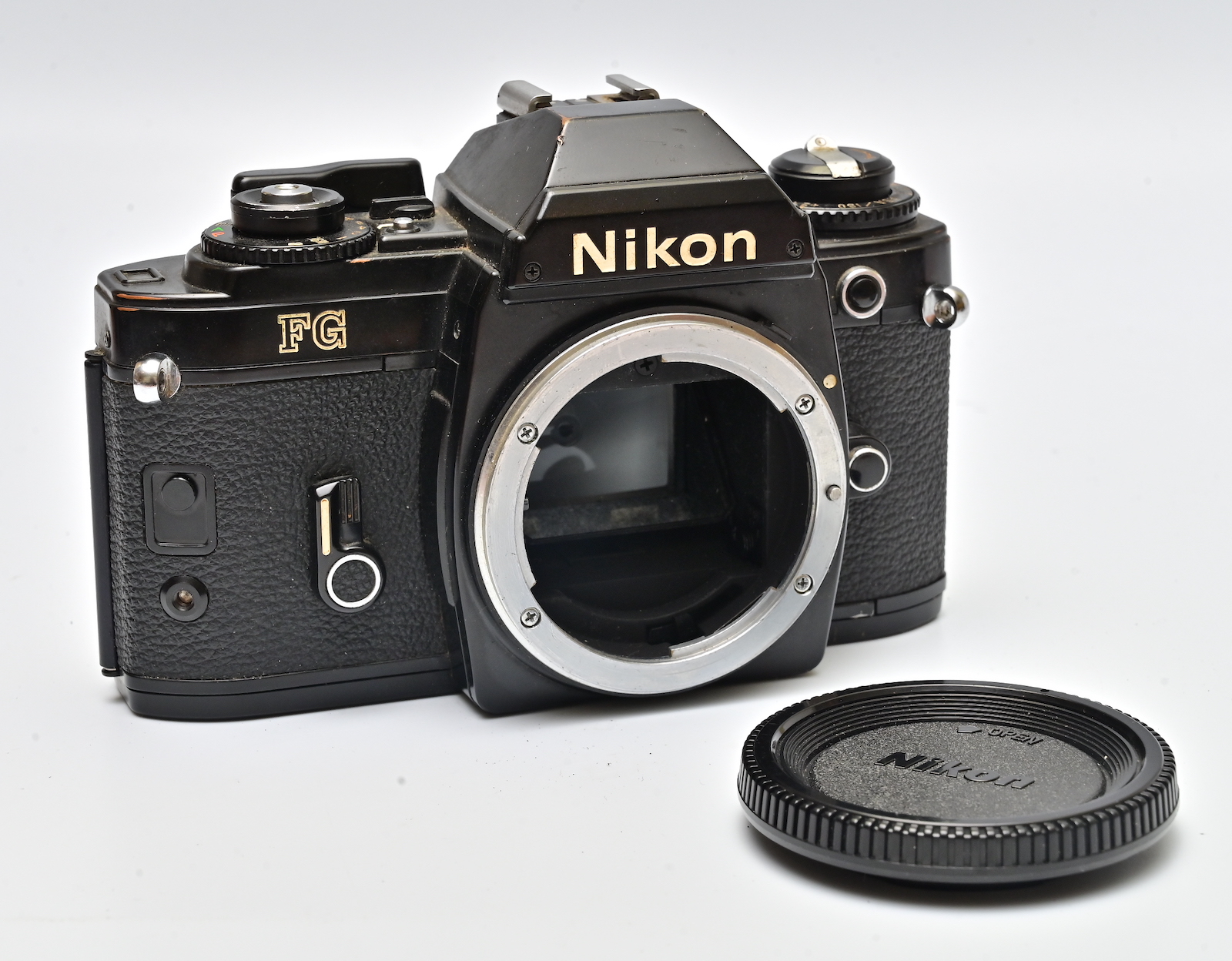 Nikon FG