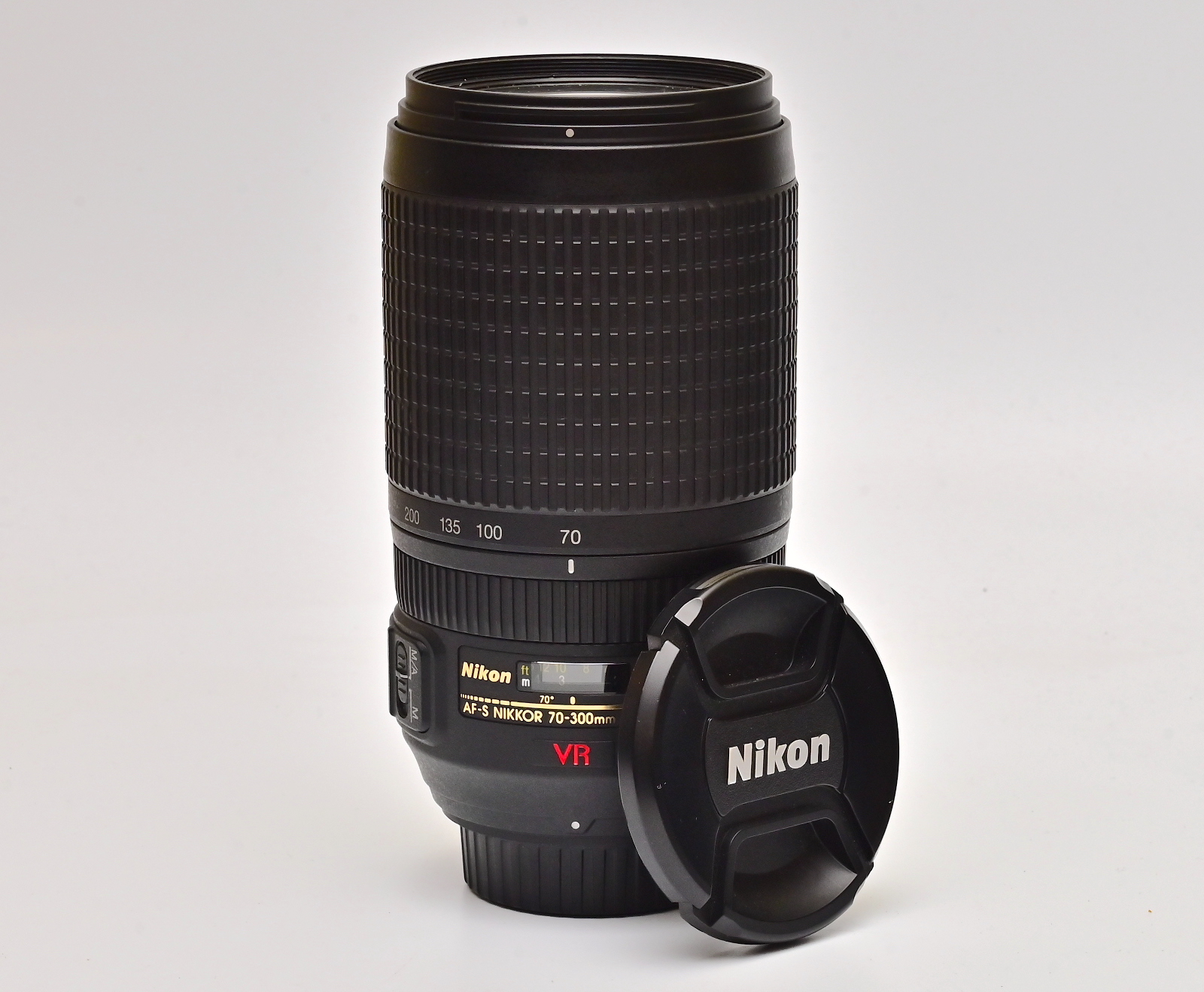 Nikon 70-300mm f/4-5.6 VR