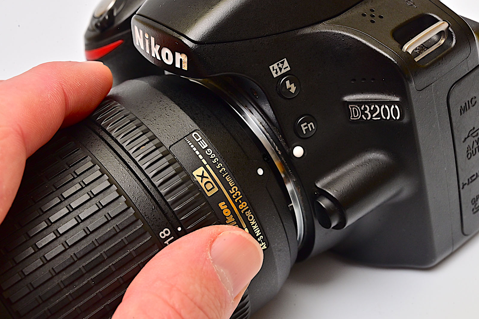 Nikon G lens
